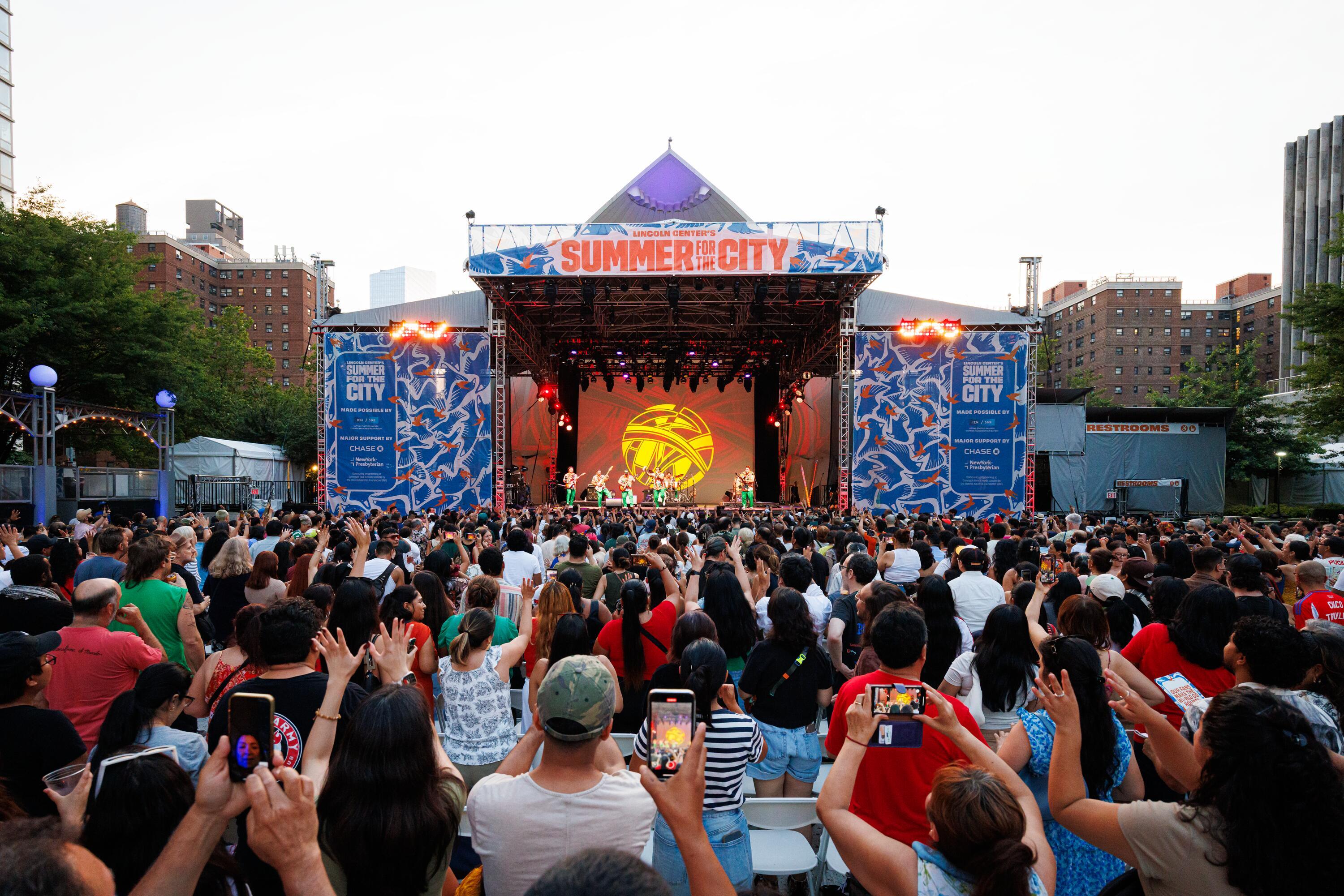 Featured image for post: Lincoln Center: The Signage Behind the Experience