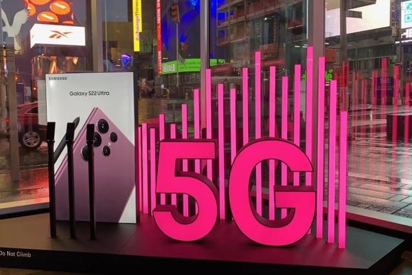 Samsung-Galaxy-Custom-Display