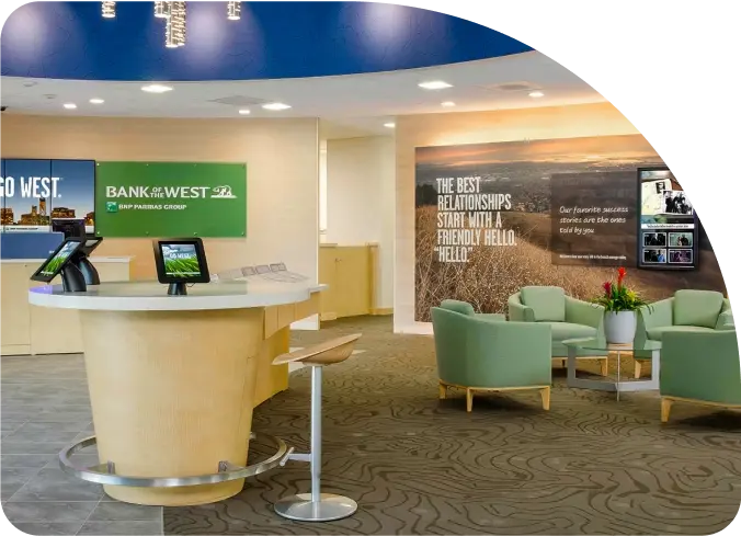 Financial-Institutions-Display