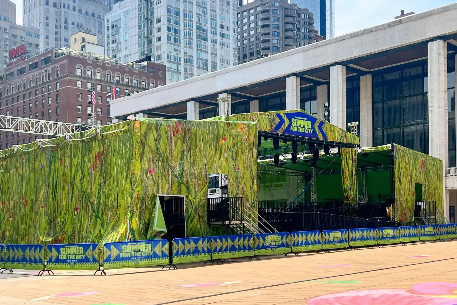 outdoor-stage-graphics-tents-01